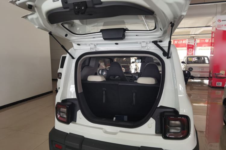 Used Geely Galaxy Panda 2025 210km Panda Rider Trunk