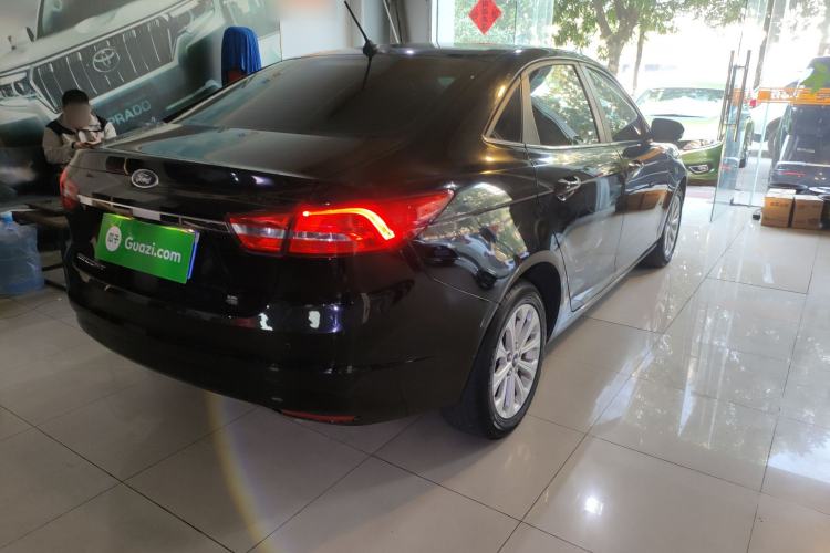 Used Ford Escort 2017 Happiness Edition 1.5L Automatic Fashion Version