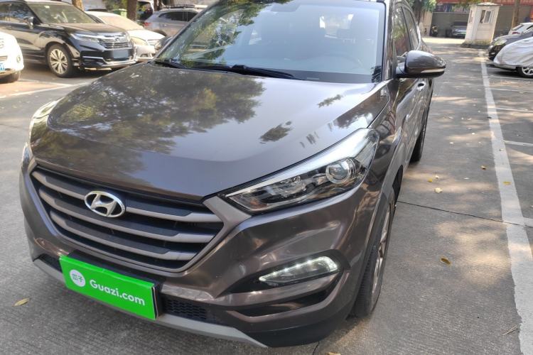 Used Hyundai Tucson 2018 1.6T Dual-Clutch Two-Wheel Drive 15th Anniversary Special Edition