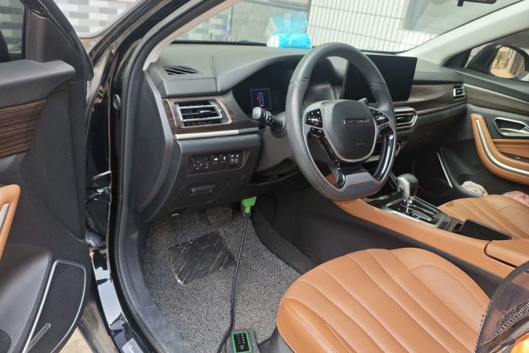 Used BAIC Beijing U7 2019 1.5T CVT New Smart Version China VI Emission Standard