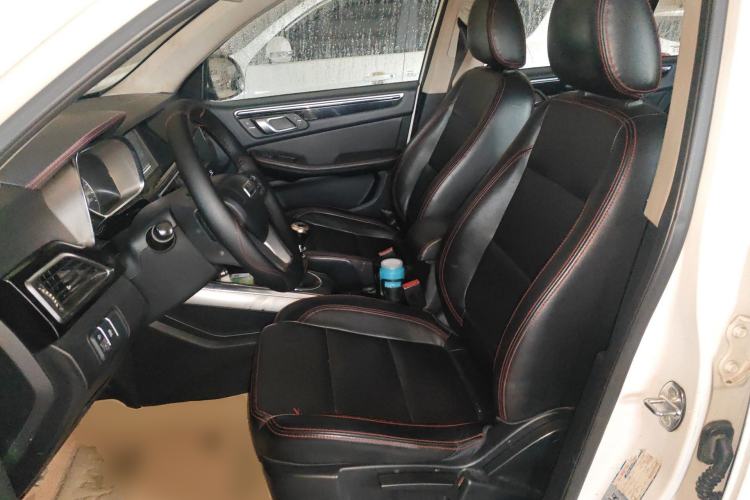 Used Zotye Domy X5 2015 1.5T Manual Luxury Model China V Standard