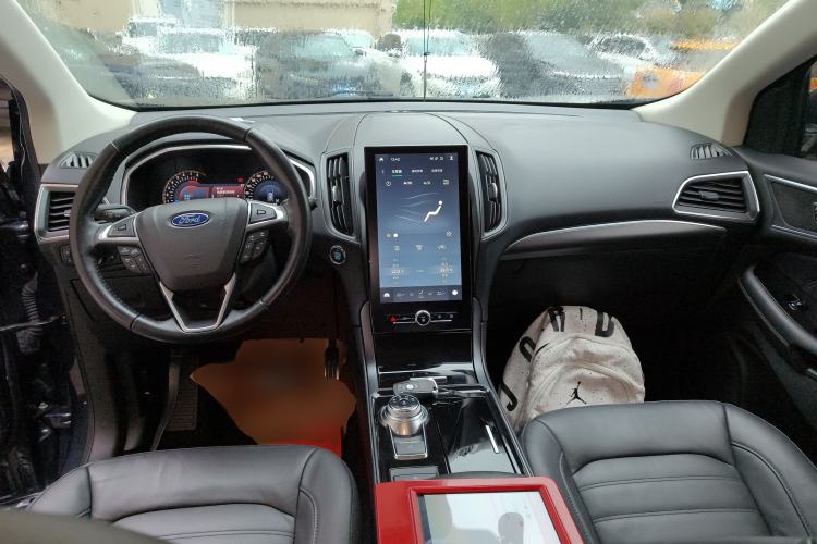 Used Ford Edge 2020 EcoBoost 245 Two-Wheel Drive Titanium 7-Seater
