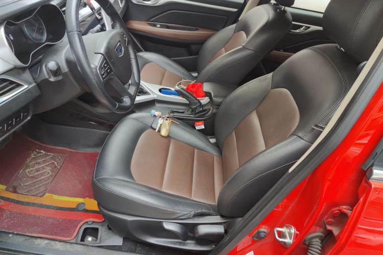 Used Geely Auto Vision 2019 Upgraded Model 1.5L CVT Prestige Version China VI Standard
