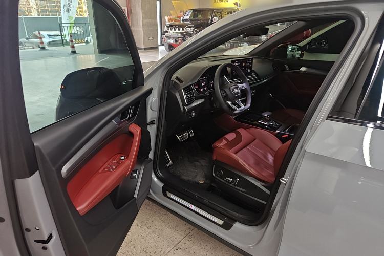 Used Audi Q5L 2024 40 TFSI Luxury Dynamic Edition
