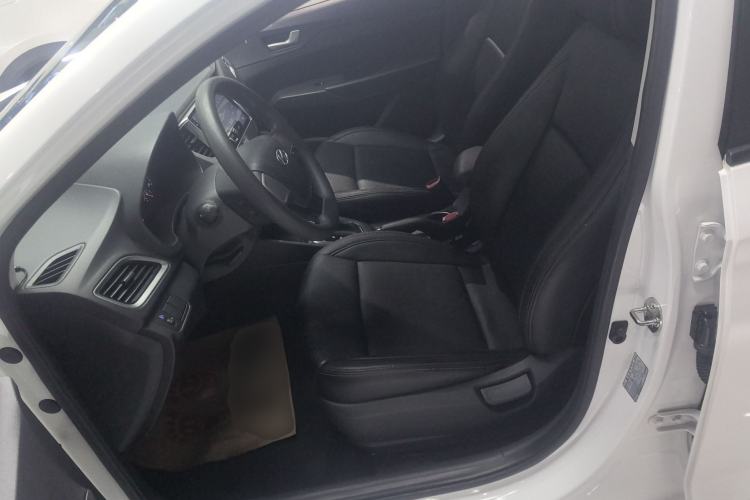 Used Hyundai Verna (new generation) 2016 1.4L Automatic Cool Edition GLS Left Front Seat