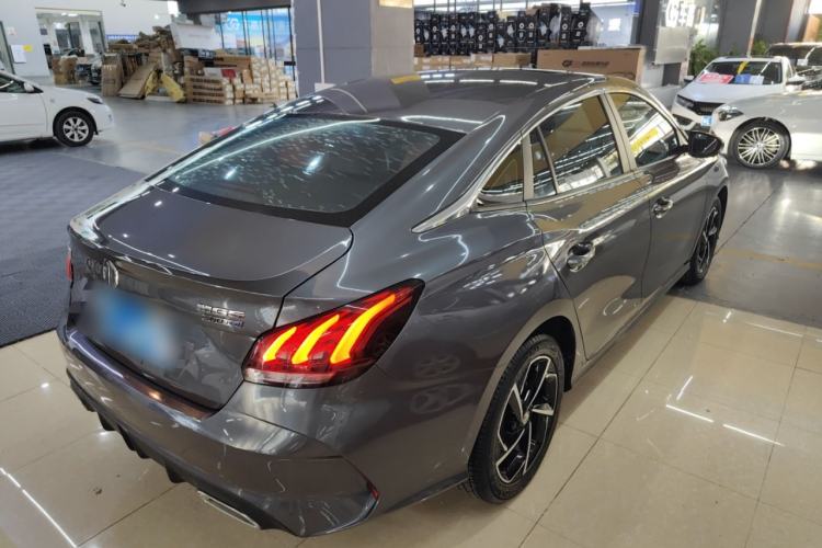 Used MG 5 2021 Revised 300TGI DCT Qingshè Luxurious Enjoyment Edition
