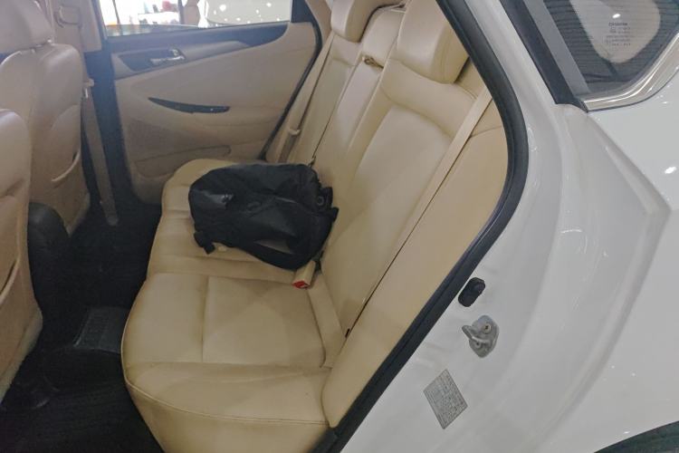 Used CHANGAN Eado 2016 1.6L Automatic Trend Model Left Rear Seat