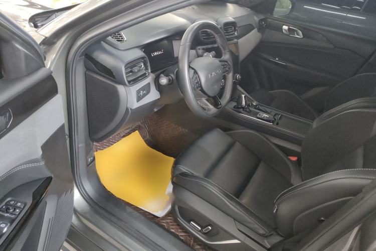 Used Lynk & Co 03 2022 1.5TD DCT JingPlus Driver Seat