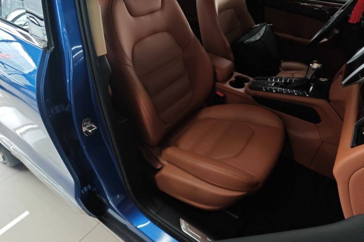 Used Zotye SR9 2017 2.0T Automatic Ultimate Road Edition