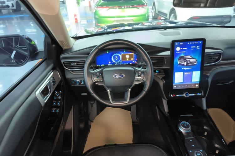 Used Ford Explorer 2020 EcoBoost 285 4x4 Titanium Edition 7-Seater
