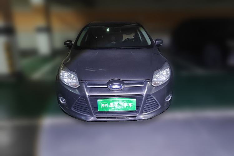 Used Ford Focus 2012 Sedan 1.6L Automatic Fashion Edition
