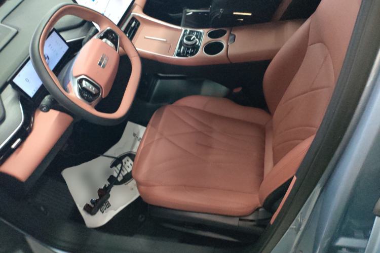 Used Geely Galaxy L6 2025 EM-i 140km Starship Edition
