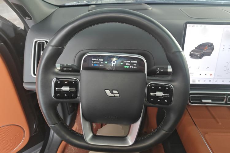 Used Li Auto L8 2023 Pro Model Steering Wheel