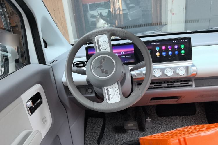 Used Wuling Air ev 2023 - Four Seats - Advanced Edition