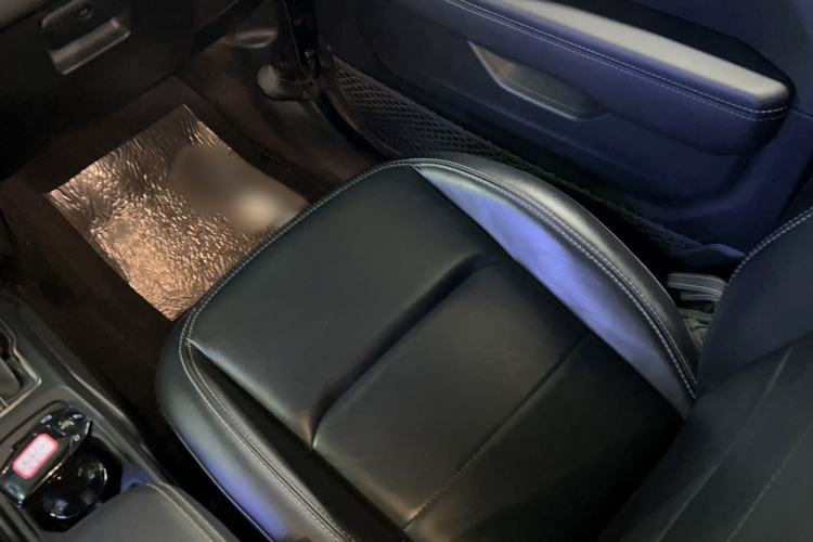 Used Jeep Wrangler 2021 2.0T 80th Anniversary Edition Interior 5