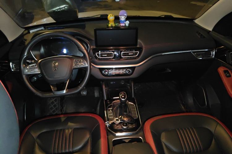 Used Bestune T33 2019 1.6L Manual Luxury Edition China VI
