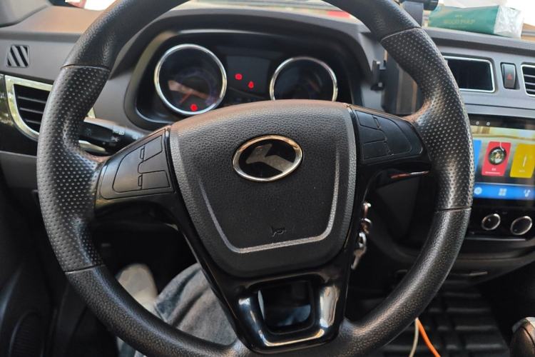 Used King Long Longyao 6 2022 Van Series with CATL 38.64 kWh Power Battery
