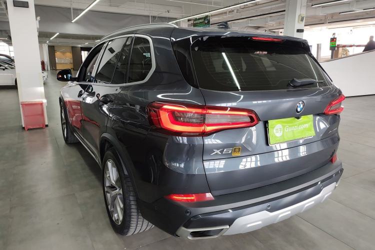 Used BMW X5 2019 xDrive30i X Design Package Exterior 2