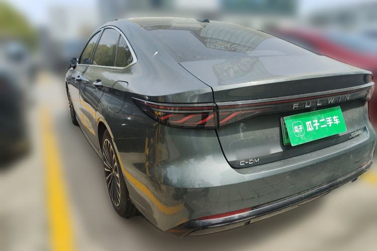 Used Chery Fengyun A8L 2025 1.5 TGDI 145 km Luxury Version Rear Left 45 Deg