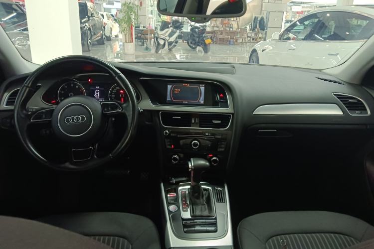 Used Audi A4L 2016 35 TFSI Collector's Edition Automatic Standard Model