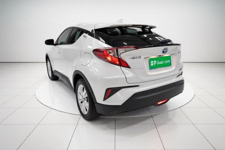 Used Toyota IZOA 2021 Dual-Motor 2.0L Yixiang Edition Exterior 2