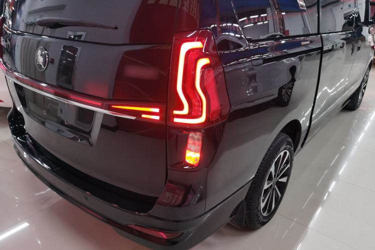 Used FORTHING M7 2022 Lingjue Model 2.0T Automatic Executive Edition
