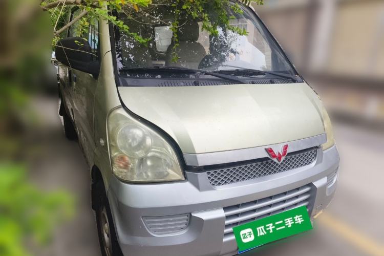 Used Wuling Rongguang 2011 1.2L Base Version
