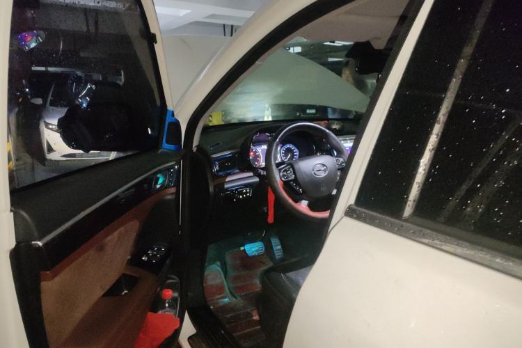 Used GAC Trumpchi GS8 2017 320T Two-Wheel Drive Prestige Version (7 Seats) Driver Seat