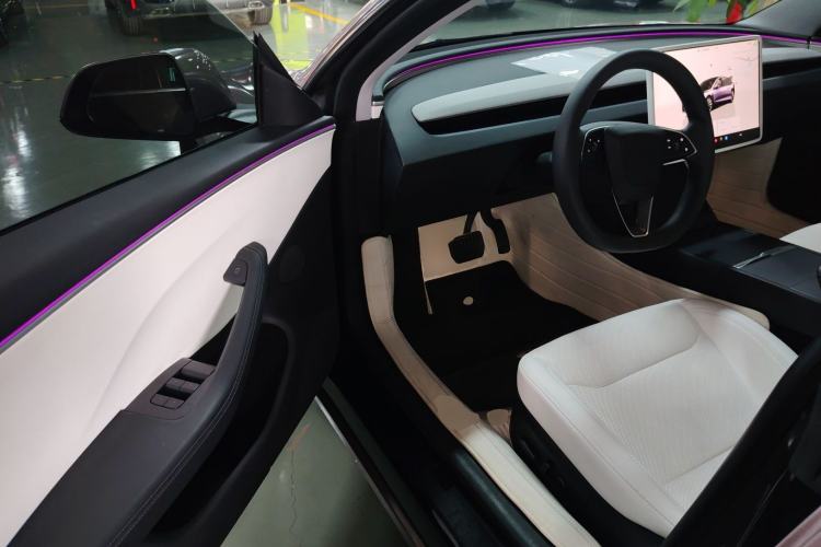 Used Tesla Model 3 2023 Long-Range All-Wheel-Drive Version