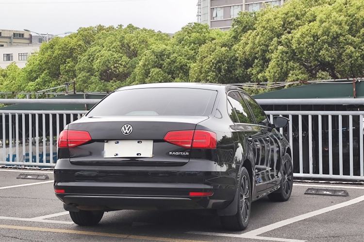 Used Volkswagen Sagitar 2018 1.6L Automatic Comfort Model Exterior 8