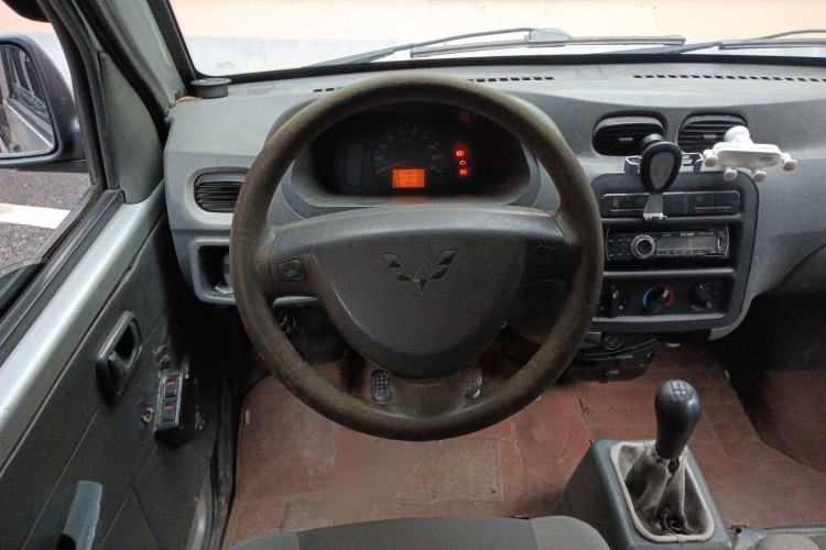 Used Wuling Zhiguang 2010 1.0L New Edition Practical Version with Extended Body L2Y
