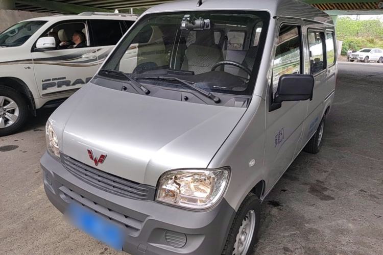Used Wuling Zhiguang 2023 1.5L Practical Version 5/7 Seats