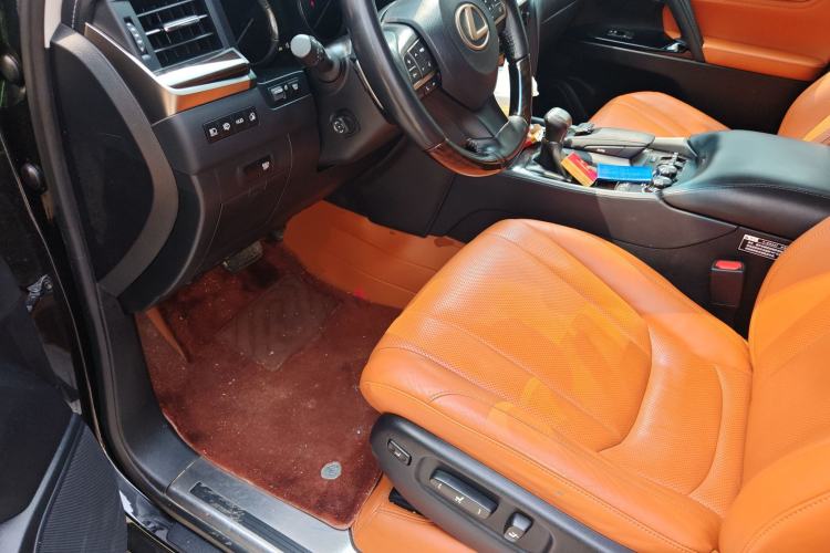 Used Lexus LX 2019 570 Dynamic Luxury Edition
