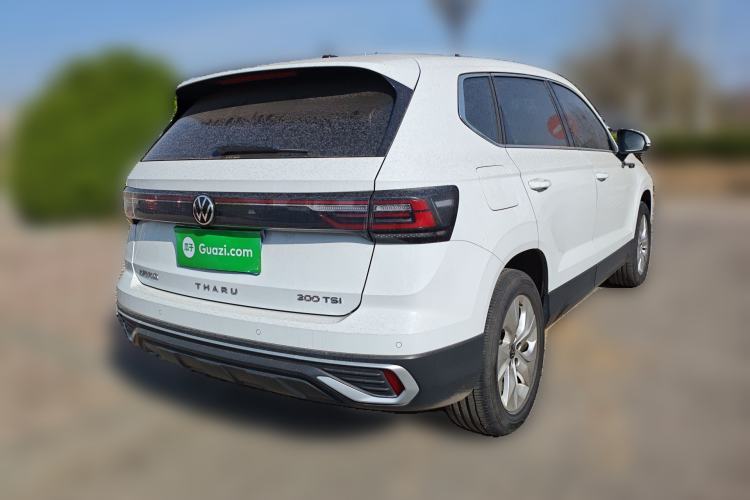 Used Volkswagen Tharu 2023 300TSI Two-Wheel-Drive Crescent Edition
