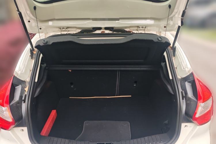 Used Ford Focus 2012 Hatchback 1.6L Automatic Fashion Edition
