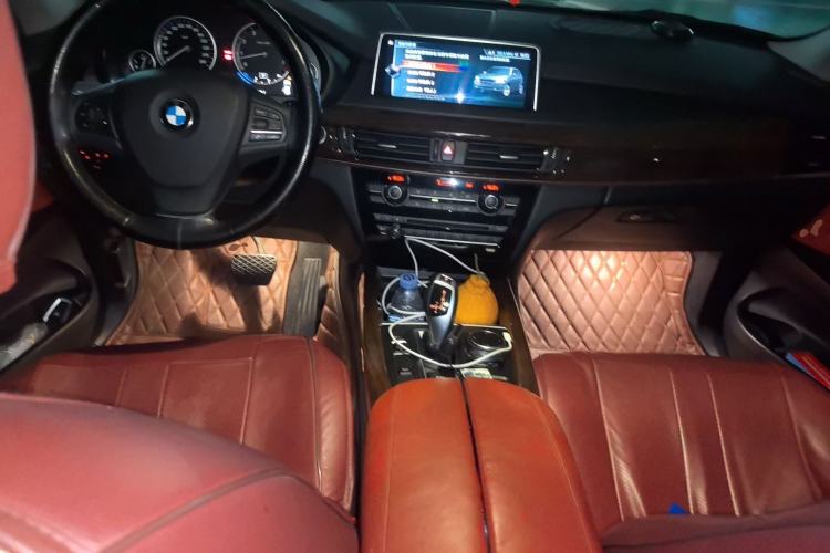 Used BMW X5 2014 xDrive35i Elegant Edition Center Console