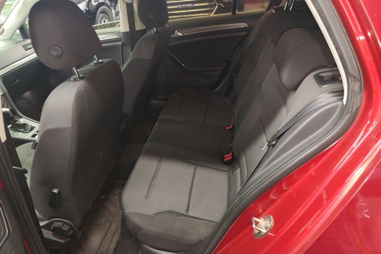 Used Volkswagen Golf 2015 1.4TSI Automatic Comfort Model
