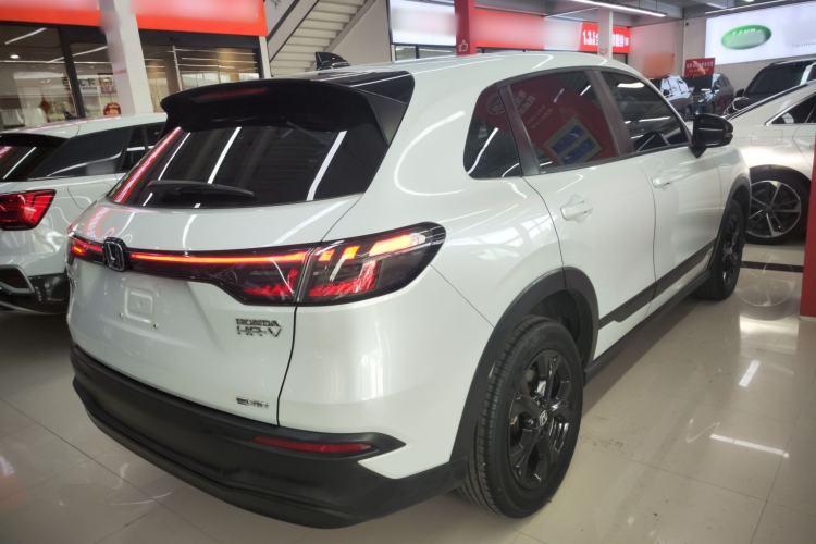 Used Honda HR-V 2023 2.0L eHEV Dynamic Speed Version