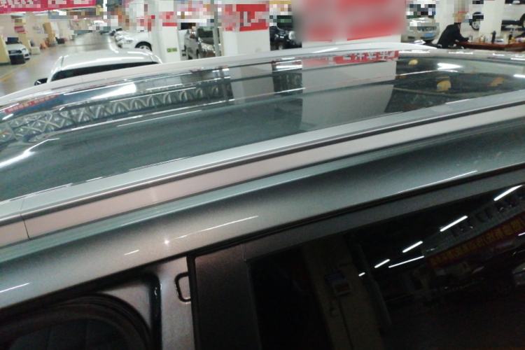 Used AION Y 2023 Plus 510 Enjoy Edition Roof