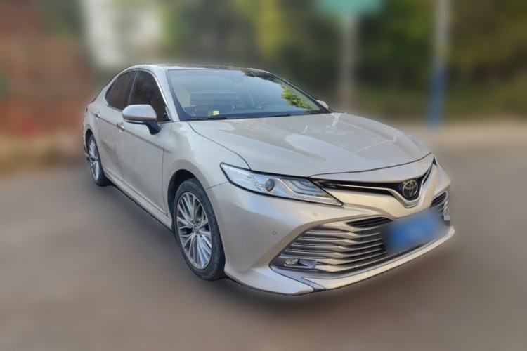 Used Toyota Camry 2019 2.5G Luxury Edition China VI Standard