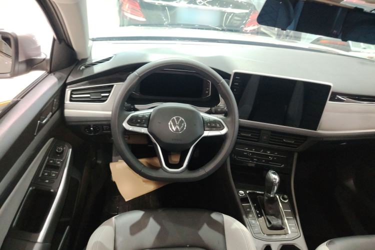 Used Volkswagen Bora 2024 300TSI DSG Prestige Edition Steering Wheel