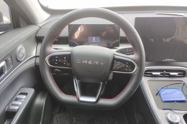 Used Chery Tiggo 8 PLUS 2025 290TGDI DCT Luxury 7-Seater Steering Wheel