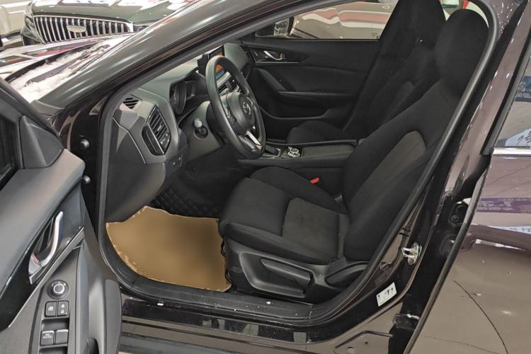 Used Mazda CX-4 2020 2.0L Automatic Two-Wheel Drive Blue Sky Dynamic Edition
