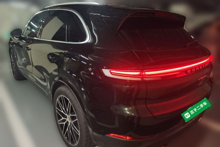 Used Porsche Cayenne E-Hybrid 2025 Cayenne E-Hybrid 2.0T

