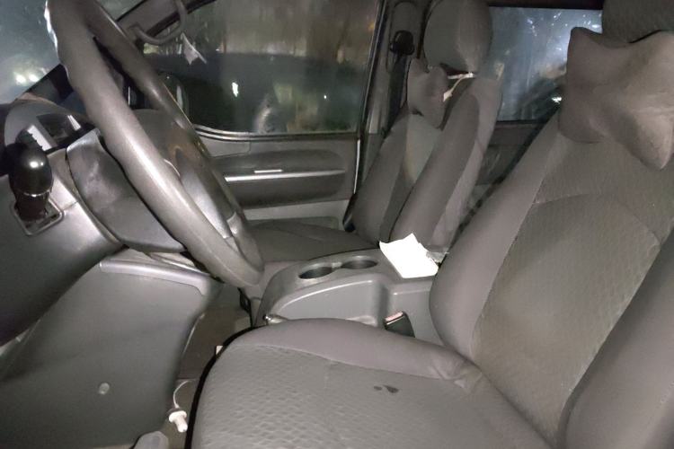 Used FORTHING Lingzhi 2012 M5 Q3 2.0L Short-Wheelbase Standard Edition
