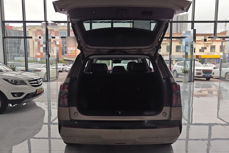 Used AION V 2024 Aion Tyrannosaurus 650 Smart Premium Edition
