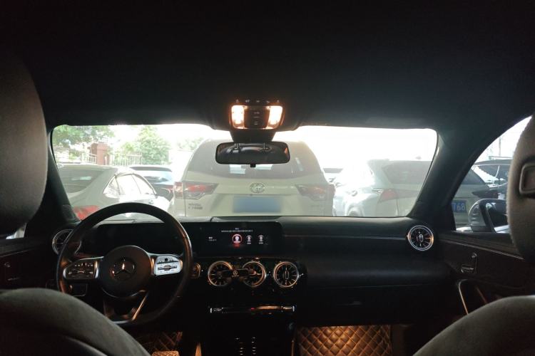 Used Mercedes-Benz A-Class 2022 Revised Version A 200 L Sport Sedan Fashionable Style Headliner