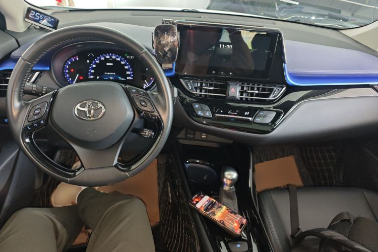 Used Toyota C-HR 2023 2.0L Luxury Edition