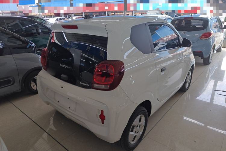 Used Roewe Clever 2021 302 km New Four-Seater Super-Efficient Version