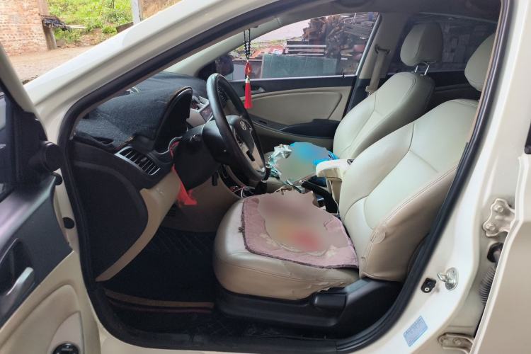 Used Hyundai Verna (older generation) 2016 1.4L Manual Smart GLS Trim